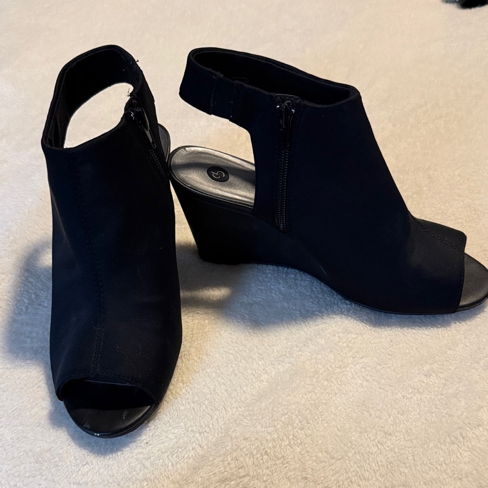 dressbarn Black Peep-Toe Wedge Heels